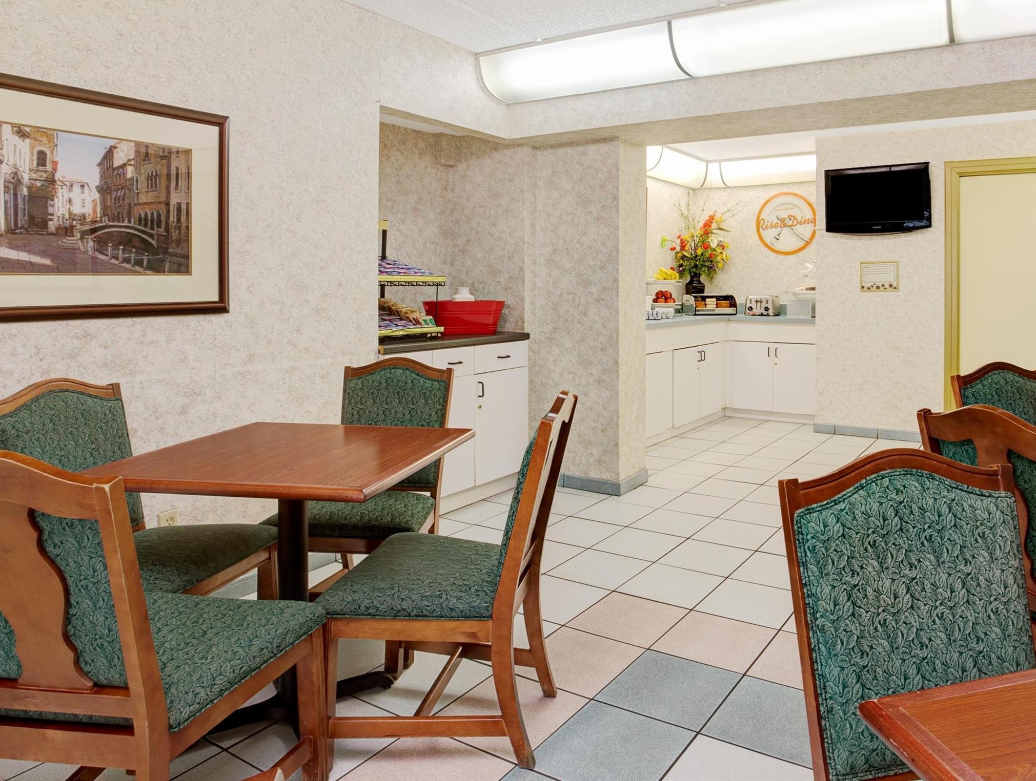 Howard Johnson By Wyndham Clearwater - Dunedin Екстер'єр фото